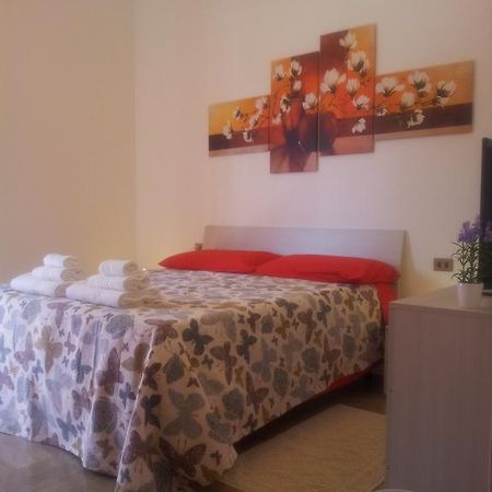 Fl Il Danubio Bed & Breakfast Bergamo Ruang foto