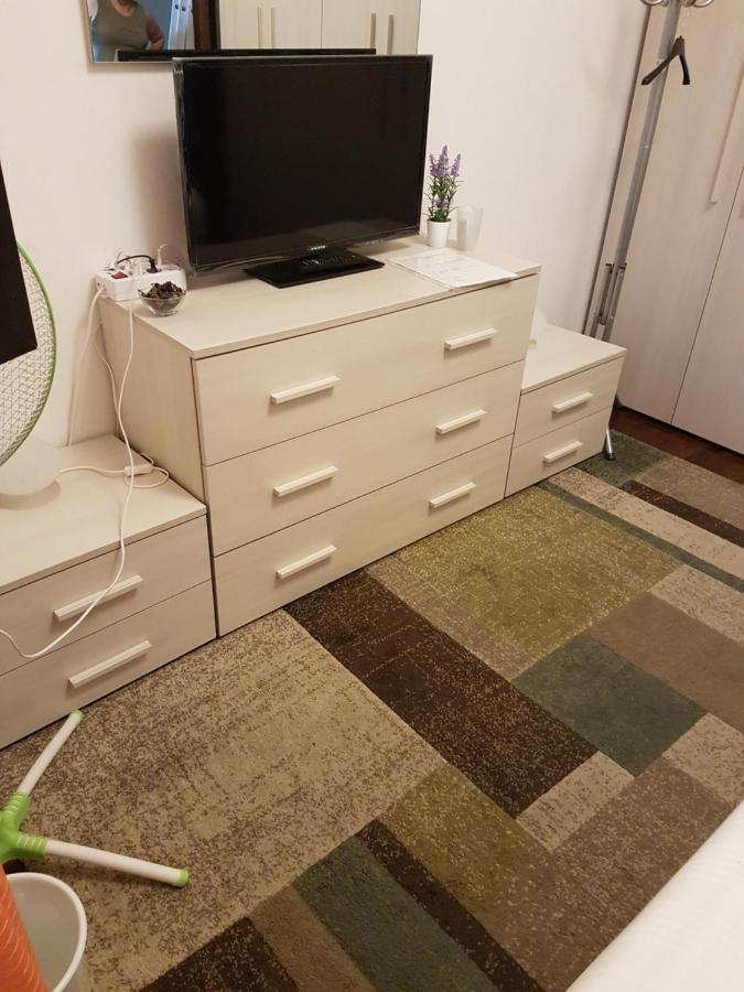 Fl Il Danubio Bed & Breakfast Bergamo Bagian luar foto