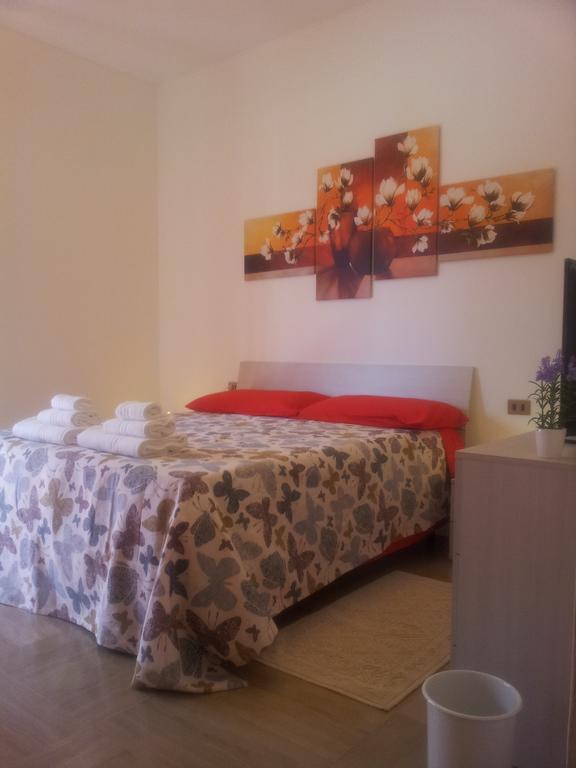 Fl Il Danubio Bed & Breakfast Bergamo Ruang foto